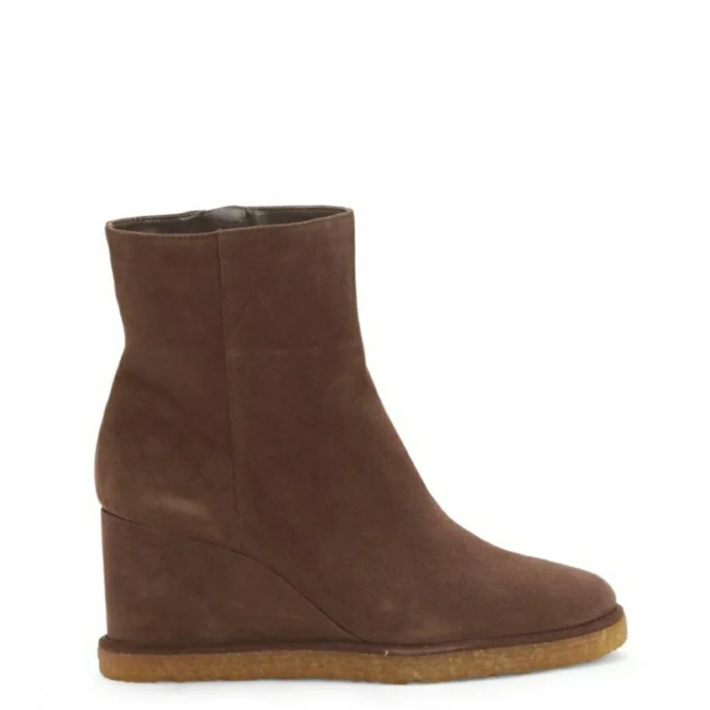 VINCE CAMUTO BEVVISA WEDGE BOOTIE